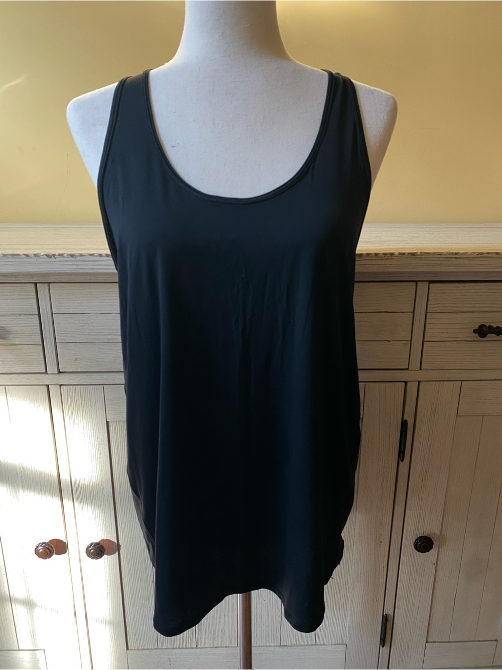 Lululemon Essentials Pleated Tank